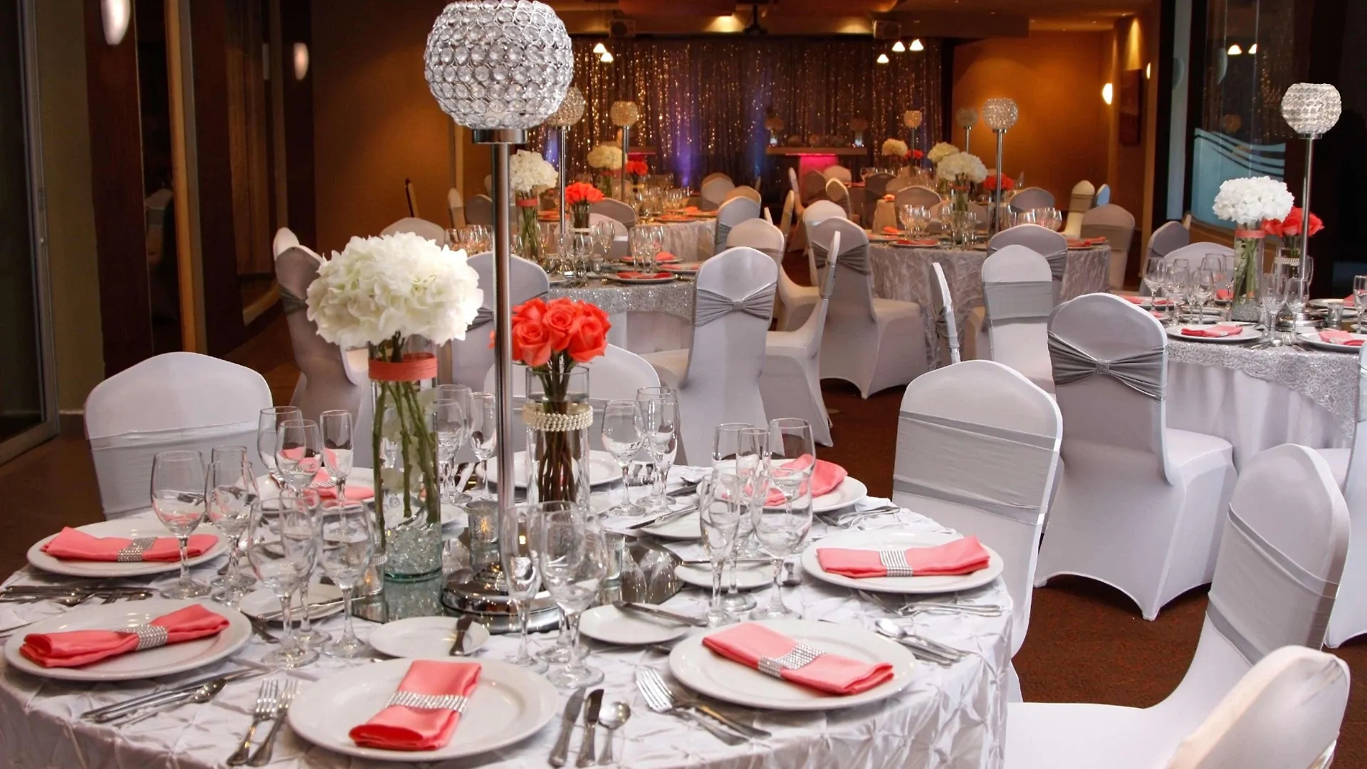 מלון Doubletree By Hilton סן חואן אתר נופש